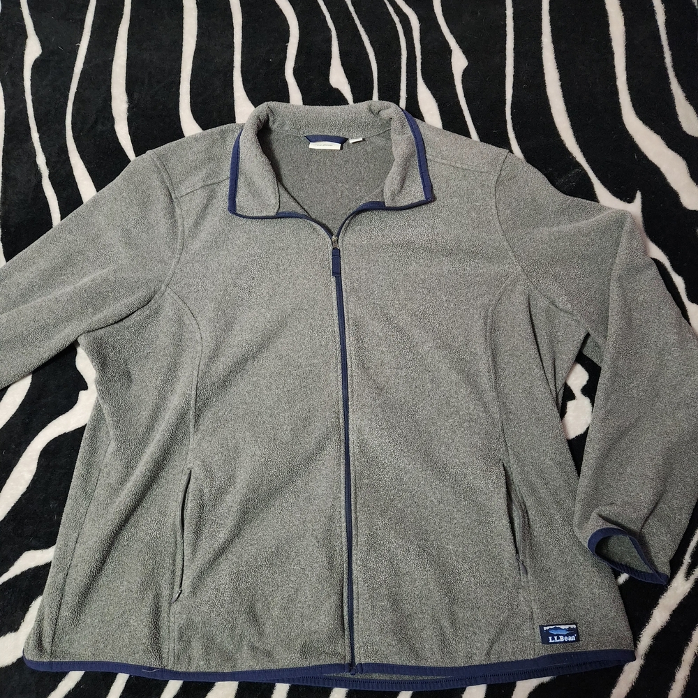 L.L. Bean Heather Gray Fleece Jacket with Navy Trim